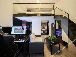 Pursue waves e-sports Hotel (Pujiang) - Image 4