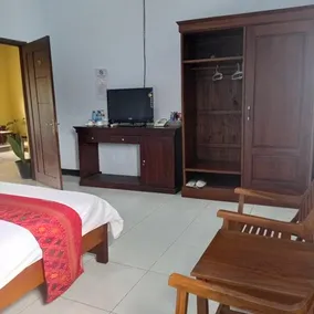 Hotel Ilhami Blitar - Image 2