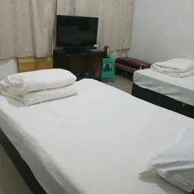 Lidu Hotel - Image 4