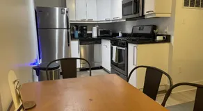 Charming 2BD1BA in Hip Area - Near Metro - Image 3