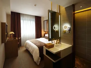 James Joyce Coffetel·Nannign Shanglin Tongle Road - Image 2