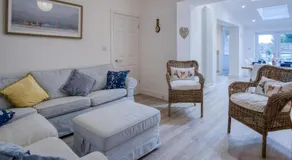 Taliesin - 5 Bedroom Holiday Home - Tenby - Image 2