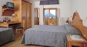 Hotel Jolanda - Image 2