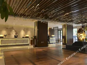 Zhongrui Hotel - Image 4