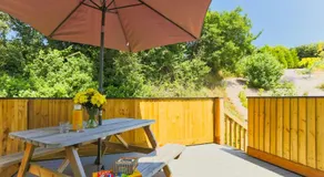 BISHOPS TAWTON SNOWDROP COTTAGE 3 Bedrooms - Image 4