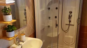 Dura Guesthouse, Garden Wellness Retreat near the Tisza River - Image 2