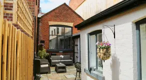 Boutique One Bedroom Apt @ Chapel Chester - Bymidte - Image 5