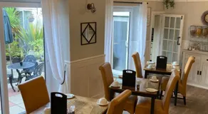 Abbey Court Guest House - Image 4