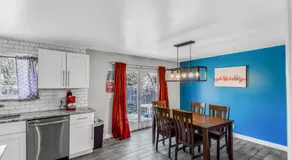 Huge family home in Centennial with five bedrooms large yard and plenty of parking - Image 3