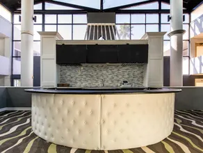 COMFORT INN - Image 4