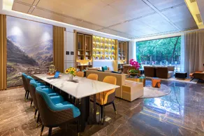 Atour Hotel Kunming Cuihu - Image 2
