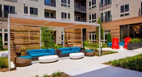 Exquisite One-Bedroom Apartment in Alexandria - Image 5