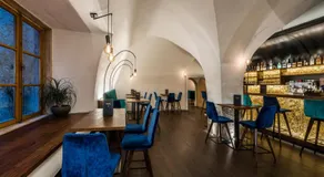 flurin Suites - Image 2