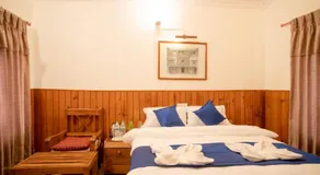 Lazy Lads Backpackers Hostel - Image 2