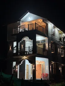 The wood inn Homestay - Image 4