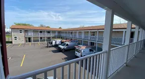 Stay Inn Niagara Falls Vacation Studios - Image 5