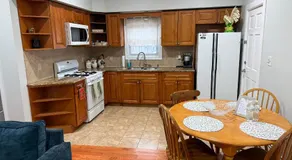 Apartment 2 BR near NYC 5min from EWR & 20min from MetLife - Image 3