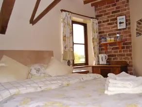 Bluebell Farm - Image 2