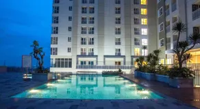 Deluxe and Cozy 2BR Apartment at Skyland City Jatinangor By Travelio - Image 3