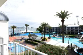 Sea World Resort - Image 4