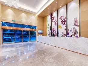 Lavande Hotel Hengyang Nayue Hengshan Scenic Area - Image 2