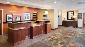 Hampton Inn & Suites Lancaster - Image 3
