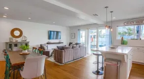 Pacific Pearl - Image 3