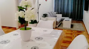 TRI KRALJA - THREE KINGS Apartments in the center with private parking - Image 3