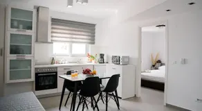 Aerope Inviting Apartment - Image 3