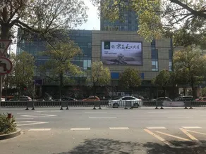 Anji Fengfang Hotel - Image 3