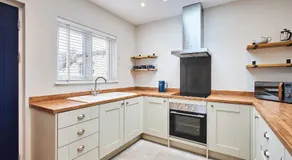 Host & Stay - Porter Cottage - Image 3