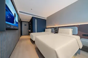 Atour X Hotel Chengdu Qingbaijiang Wanda - Image 2