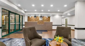  Quality Inn Brewerton - Syracuse Oneida Lake Area - Image 4