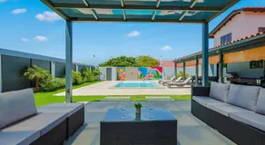 7BR Villa | Eagle Beach & Superfood | by Bocobay - Image 2