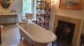 Summergrove House - Image 4