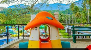 Saru Blue Sapphire Hotel - Image 3