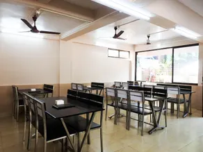 Hotel Madhuban - Image 2
