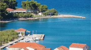 3 Bedroom Beautiful Home In Veli Iz - Image 3