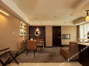 Times Superior Business Apartment (Shenzhen Danfeng Bailu) - Image 3