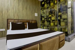 Hotel O RAJAWAT HOTEL - Image 2