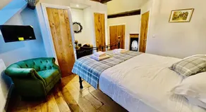 The White Lion Inn - Image 2
