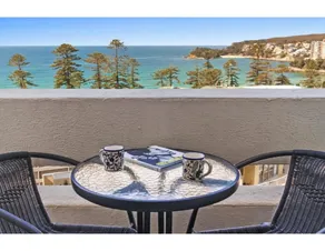 Beachside Paradise - Ocean Views, Central Position - Image 4