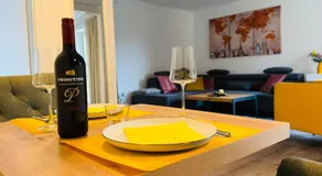 Miras Guesthouse Ferienwohnung - Image 3