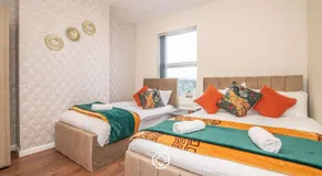 Modern 2 Bed Home in Birmingham by Amber Stays Perfect for Small Groups and Business Stays Sleep 6 - Image 5