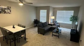 Relax & Work Cozy 1 BR Apt - Image 2