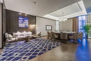 Rezen Heyi S Hotel Zhangjiajie - Image 2