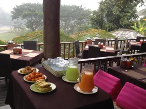 Him Naam Pai Resort - Image 2