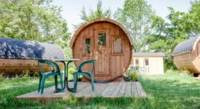Camping de Tournus - Drole de cabane - Image 5