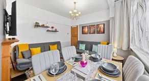 4BR 1BA New House in Wembley Harrow Sleeps 9 - Image 2