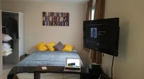 Villa Verde Suites Sudoeste - Image 2
